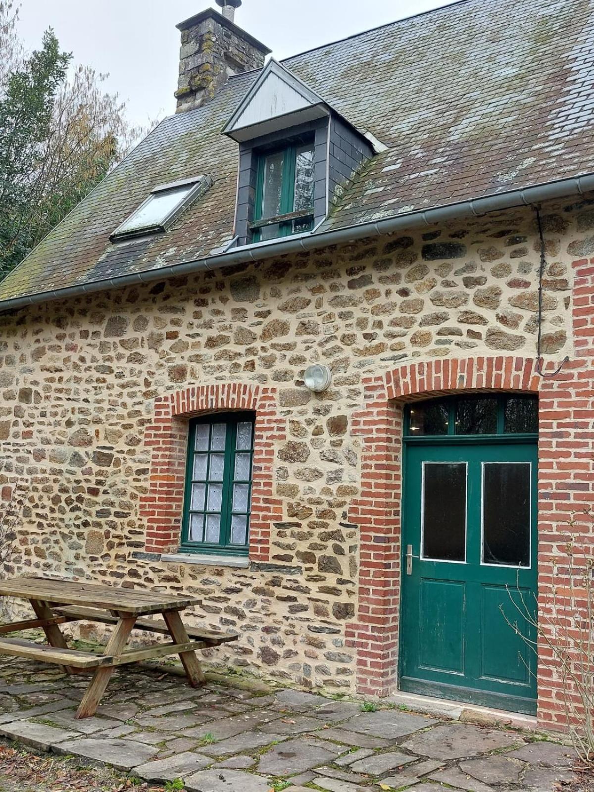 La Belangerie Villa Saint-Loup  Exteriör bild